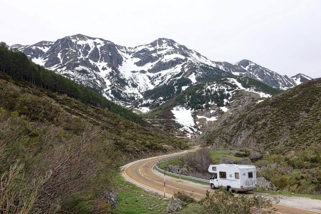rv-camping-travel